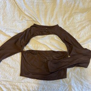 Amazon Brown Long Sleeve Crop Top